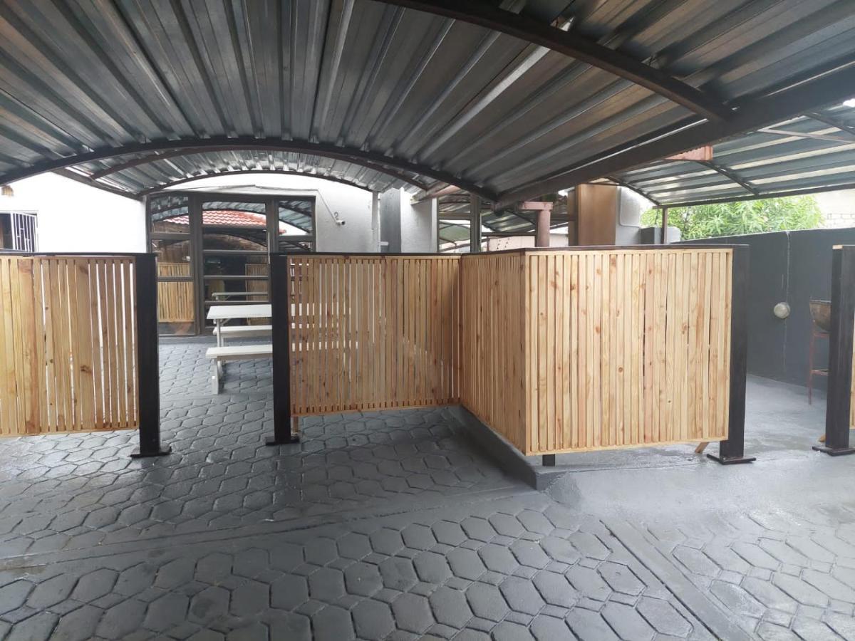 Nsuku Bed And Breakfast Thulamahashi ภายนอก รูปภาพ
